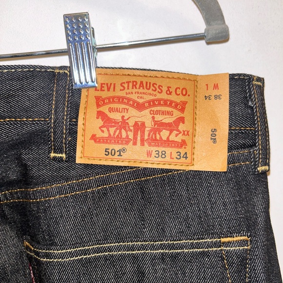 Levi's 501 Dark Black Men's Jeans . Brand new, never worn. - Picture 3 of 6